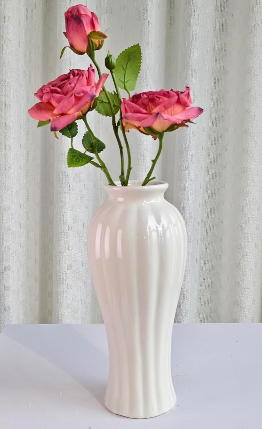 AUMESIS NORD – White Harmony Vase