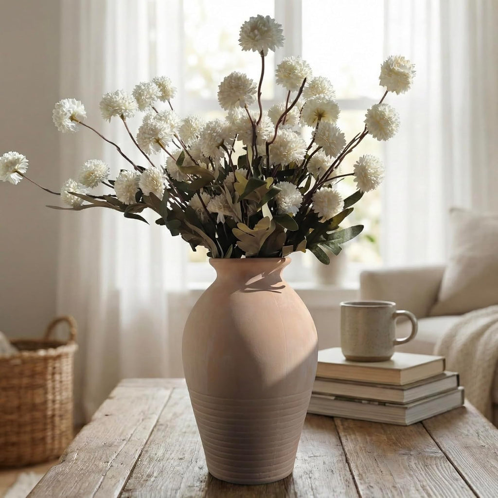 AUMESIS NORD – White Harmony Vase