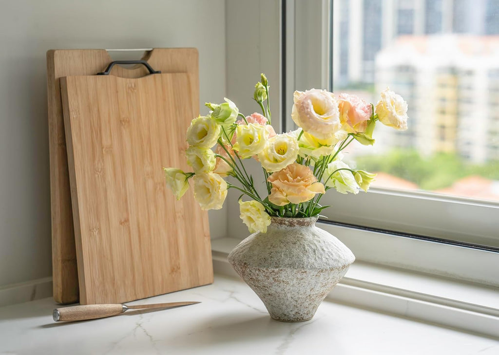 AUMESIS TERRA – Rustic Texture Vase