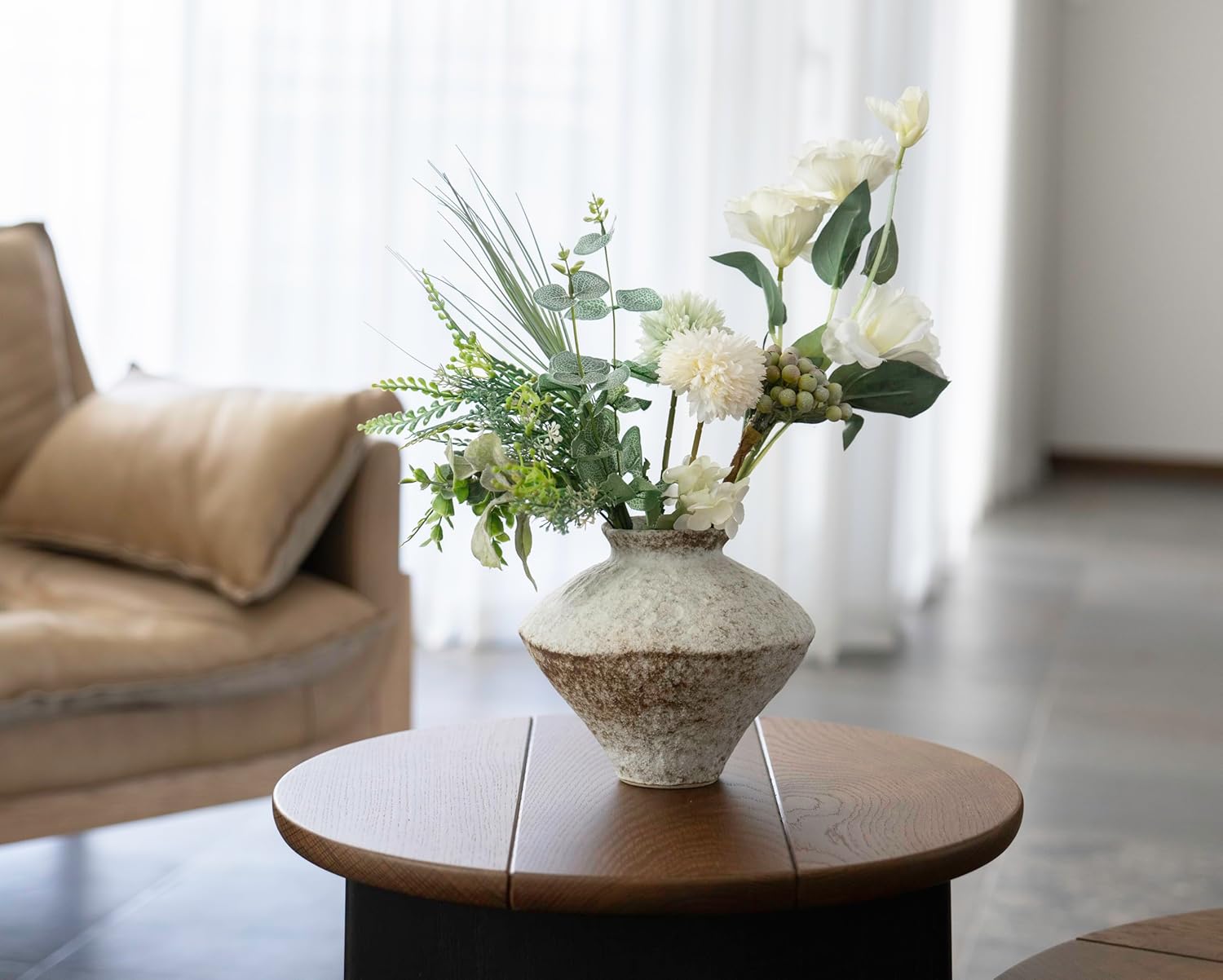 AUMESIS TERRA – Rustic Texture Vase
