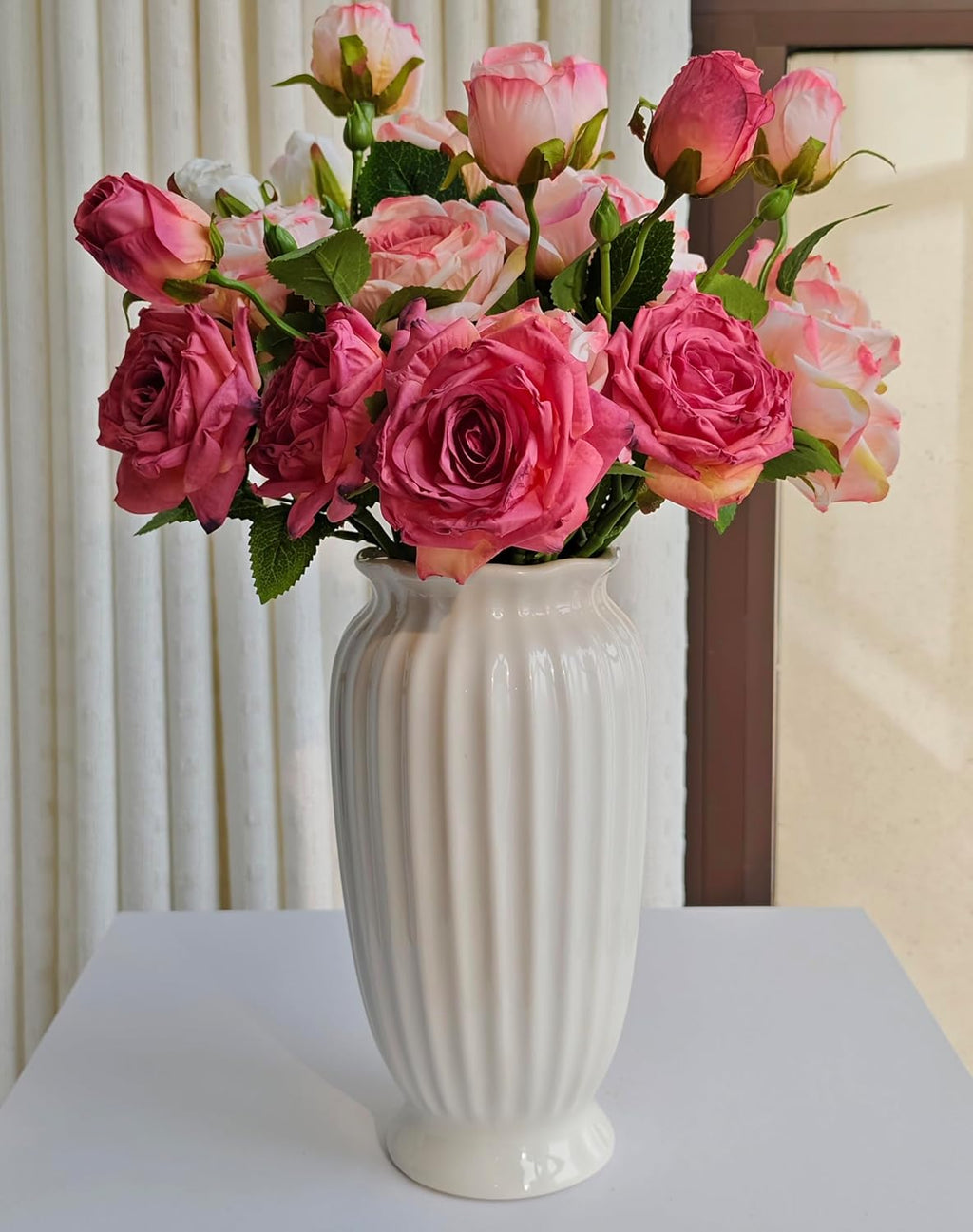 AUMESIS NORD – White Harmony Vase